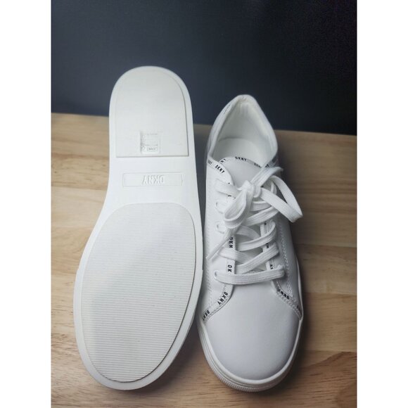 Dkny Size 7 need to clean sole - Picture 4 of 6